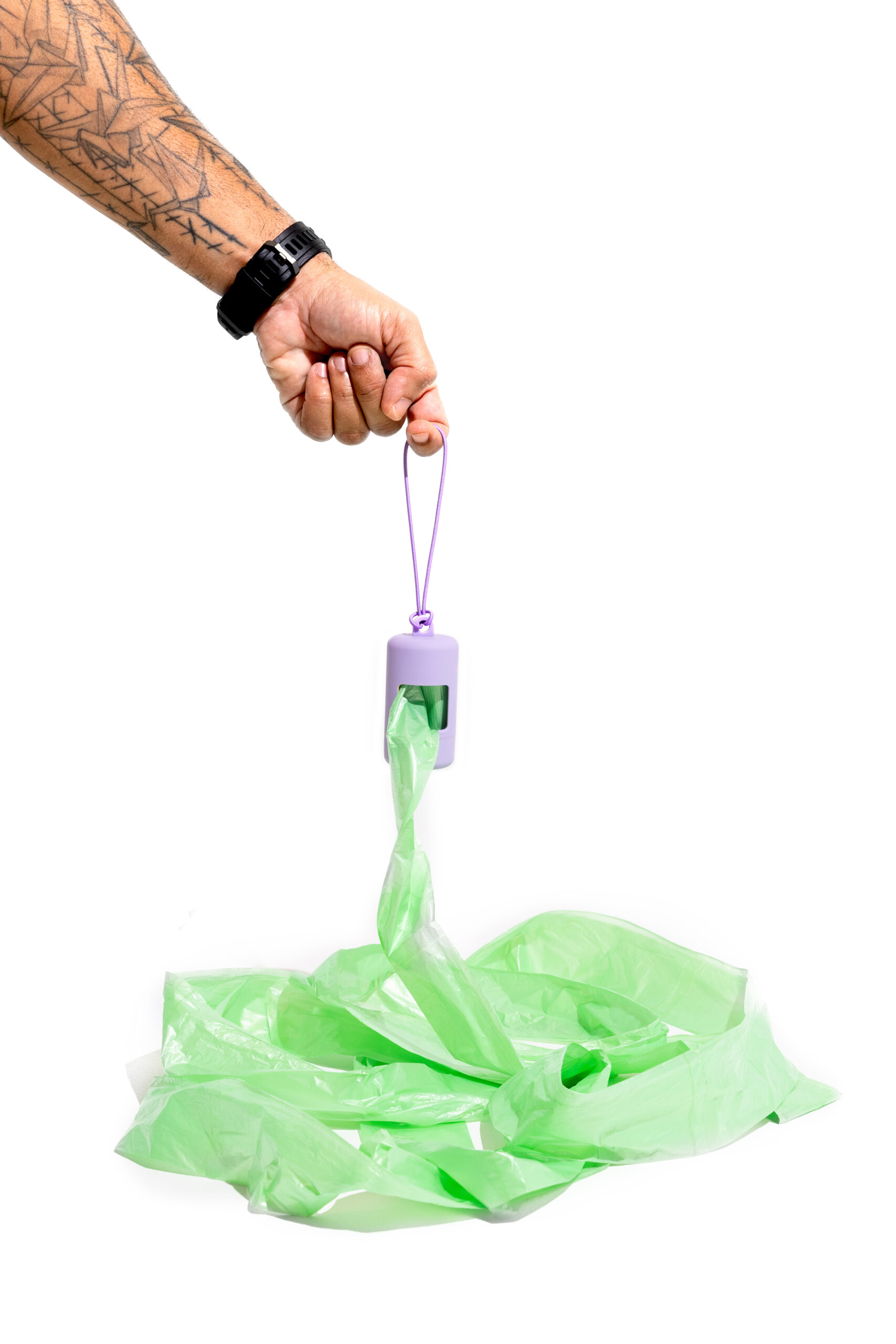 porta saquinhos para passeio com cães Bugz Pets cor roxa